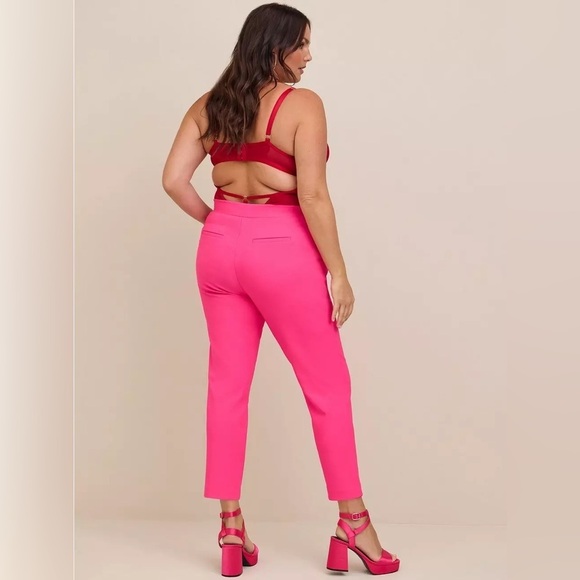 Torrid Pink Relaxed Taper Pant - Picture 2 of 7